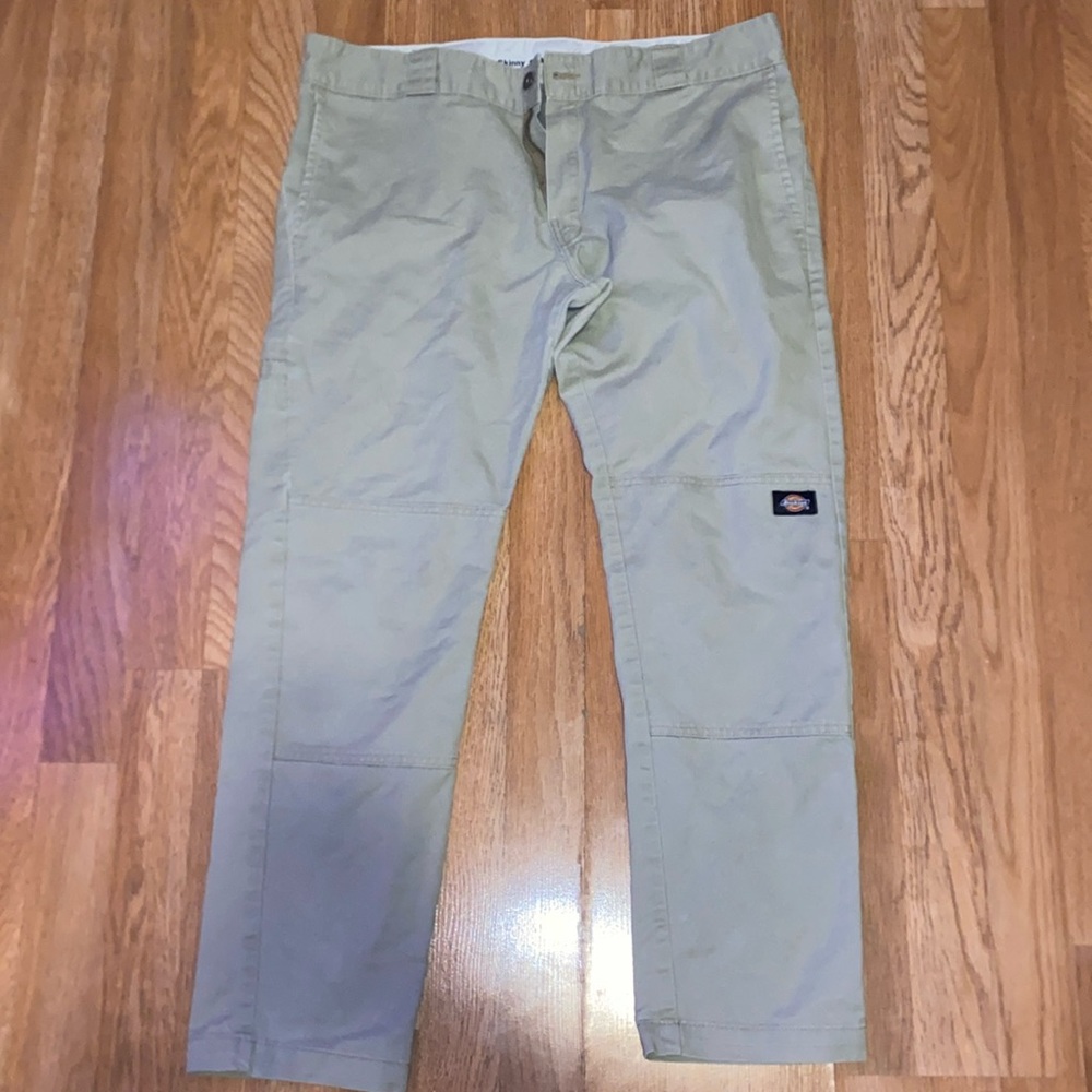 I can’t fit these no more in great condition…